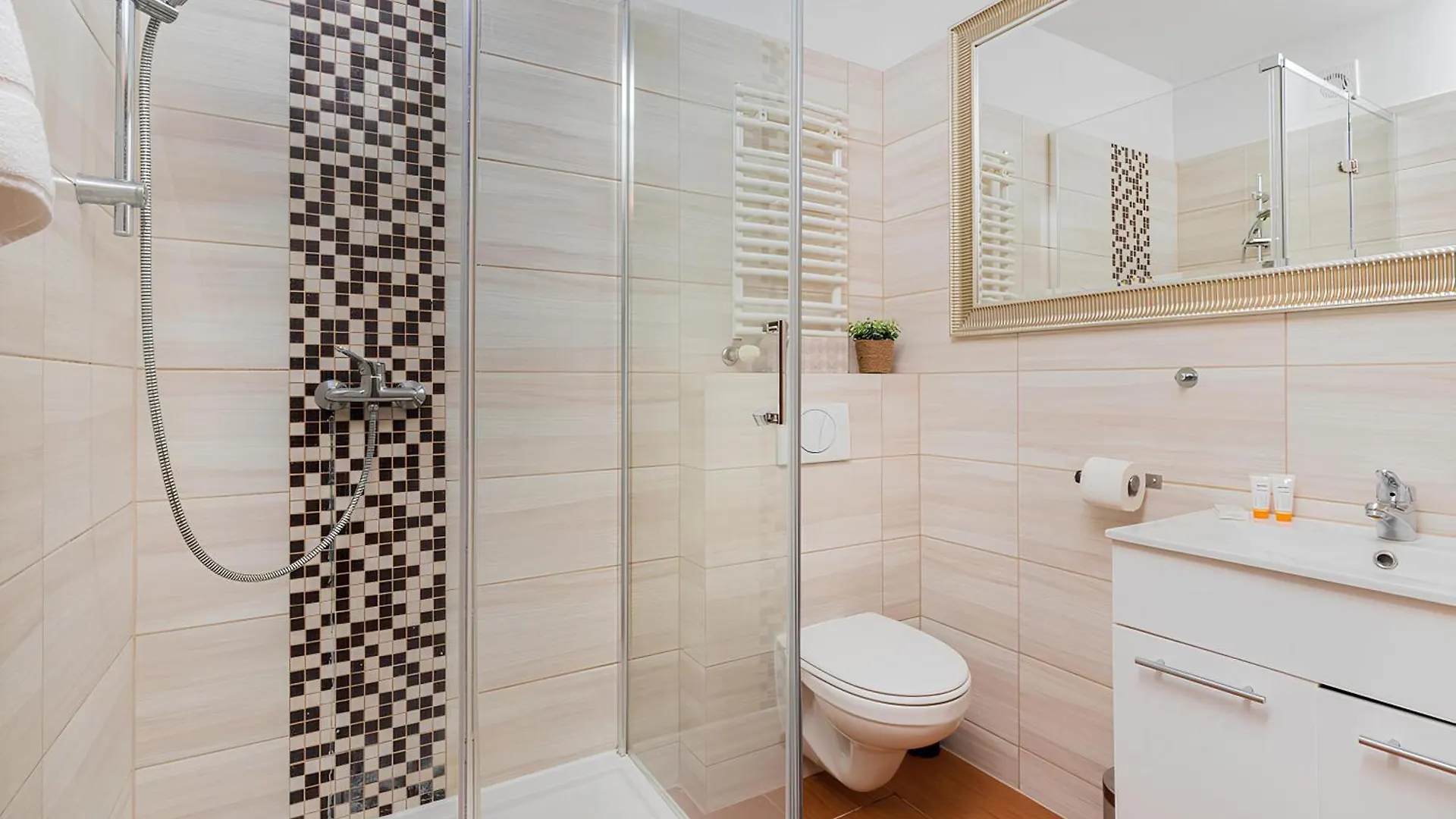 Flatbook - Old Town Apartments Ogarna Γκντανσκ Πολωνία